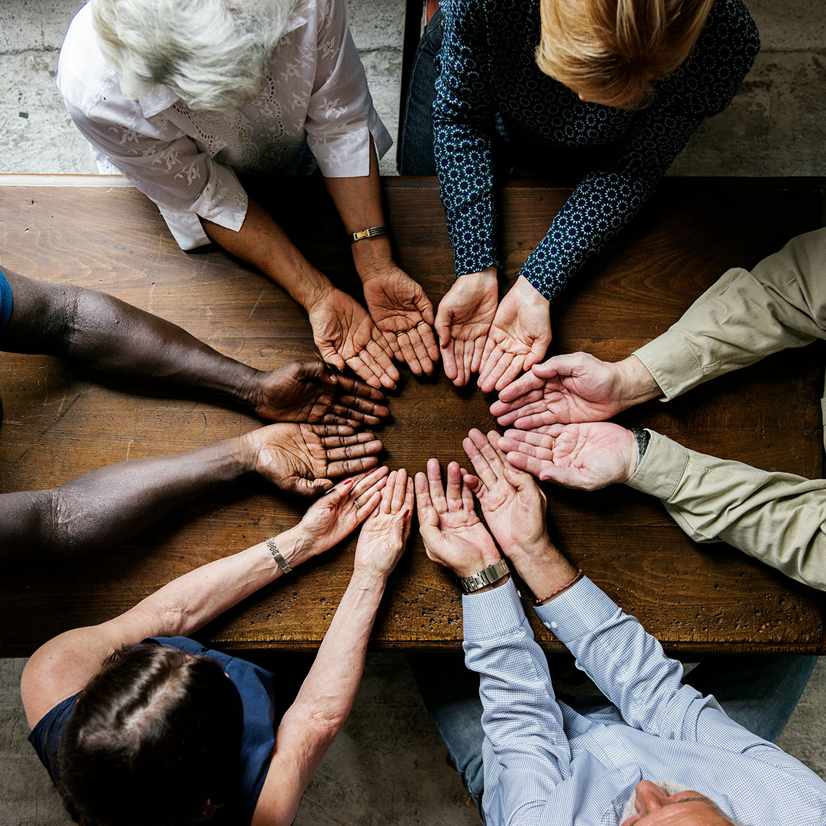 Prayer Circle SQ1200